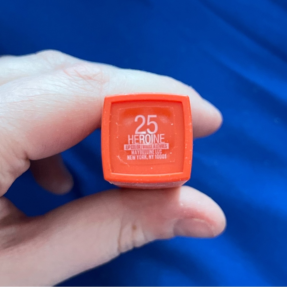 Maybelline Superstay Liquid Lipstick in 25 - Picture 2 of 2